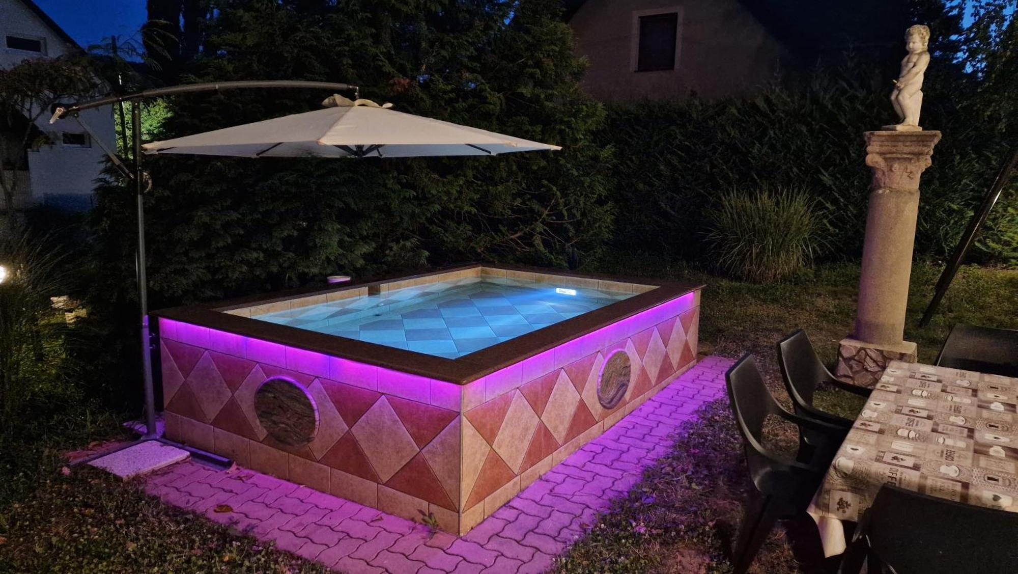 Pilis Hills View Deluxe House With Pool & Ac Near Bp Villa Pilisszentivan Exterior photo